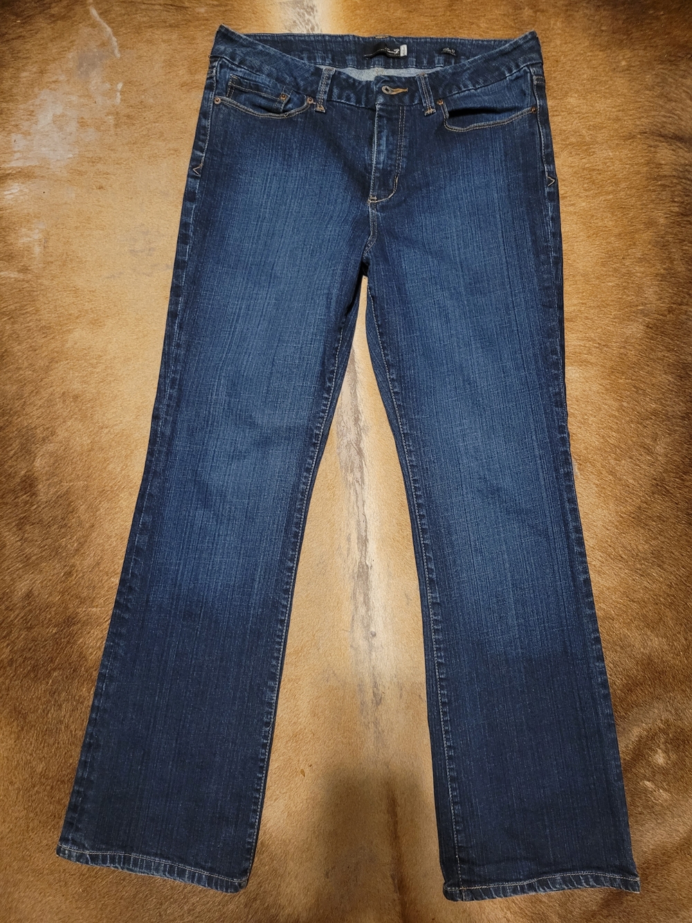 7 For All Mankind Women's Dark Blue Bootcut Jeans Size 12